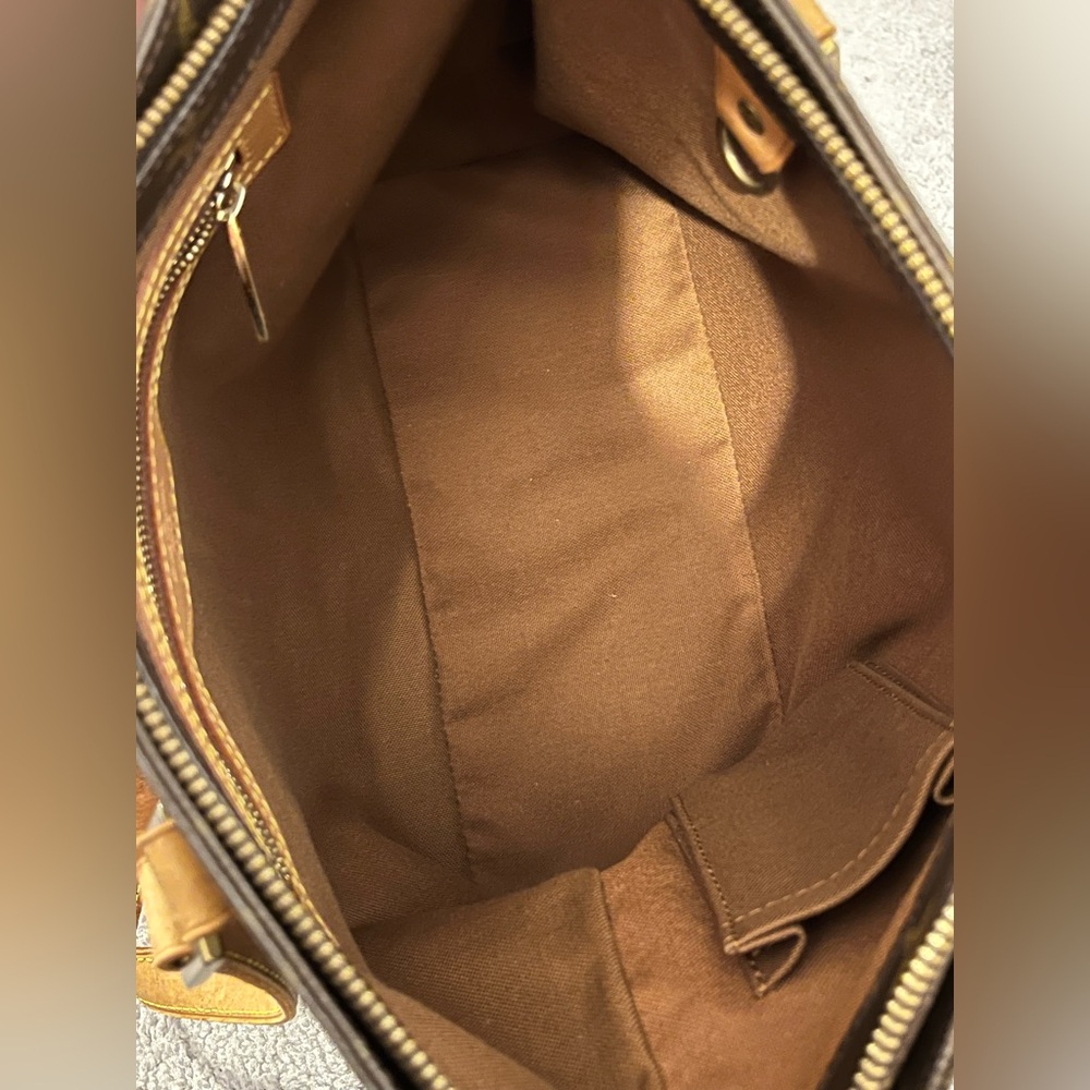 𝐋𝐨𝐮𝐢𝐬 𝐕𝐮𝐢𝐭𝐭𝐨𝐧 Monogram Canvas Classic Vintage Piano Tote - Picture 8 of 15
